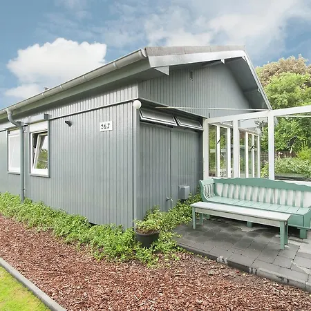 Modern Holiday In Julianadorp With Pool Nearby De Zandloper